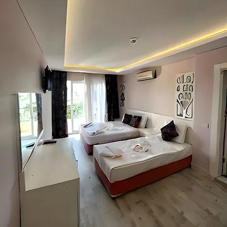 Beachway & 3* 시데
